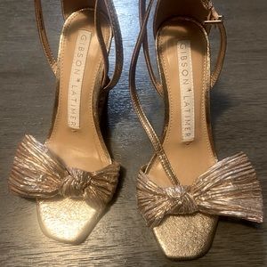 Gibson Latimer gold heels shoes